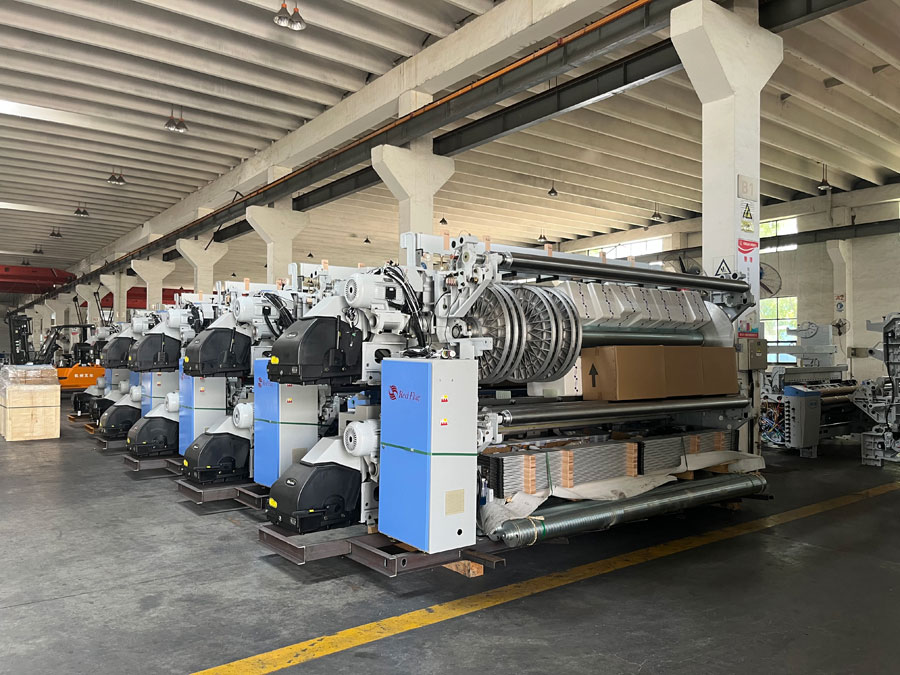 Jet looms ready for shipment